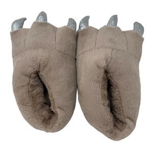 Moon Cake Animal Paw Anti Slip Slippers Tan, size women’s 11